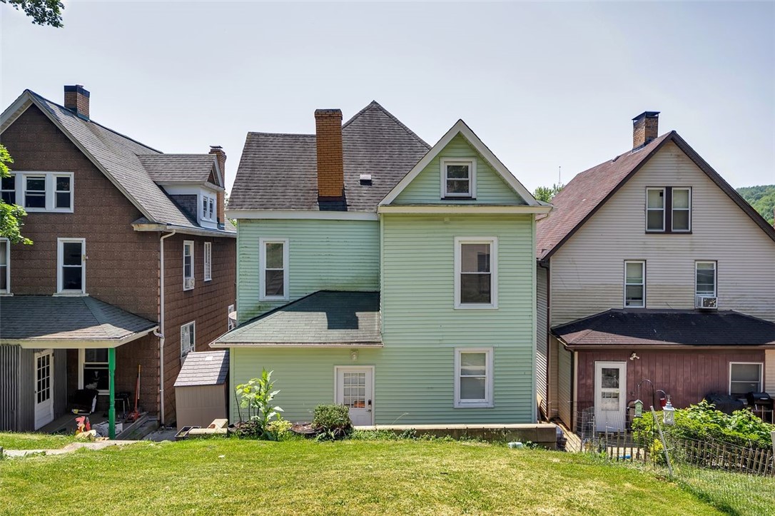 210 Buffalo St