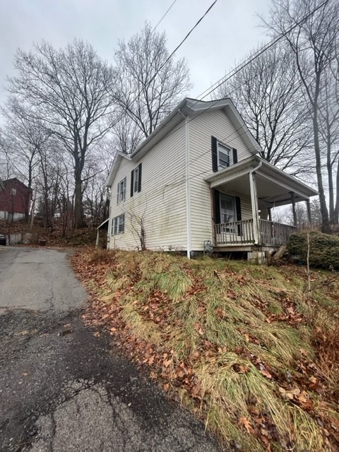 207 S Crawford Ave
