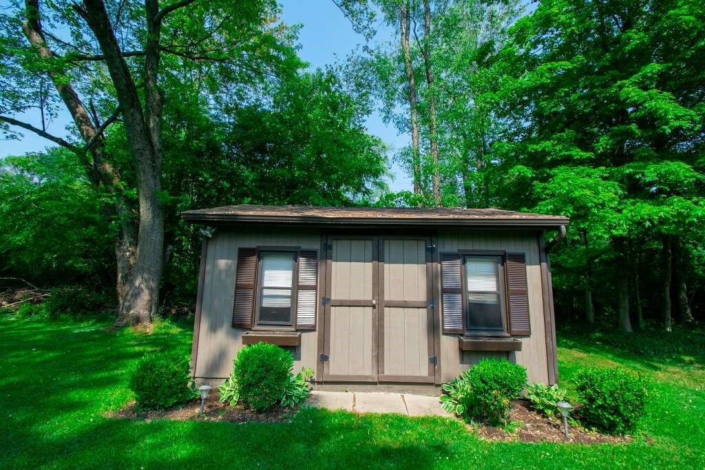 131 Doughty Rd