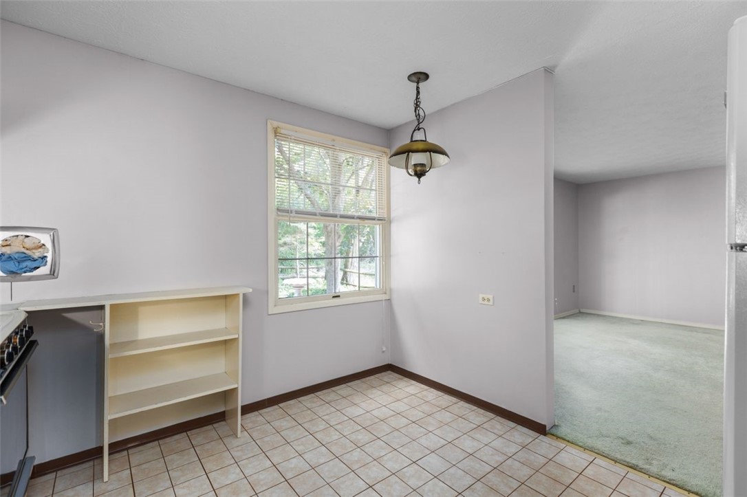 1140 Huntsridge Drive