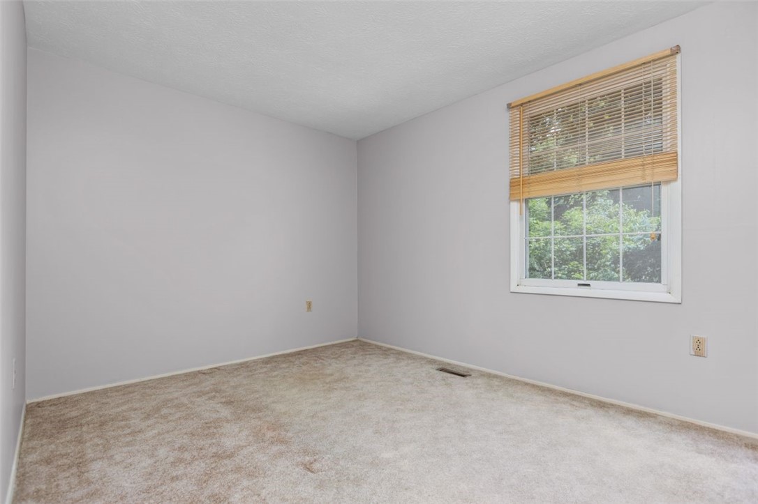 1140 Huntsridge Drive