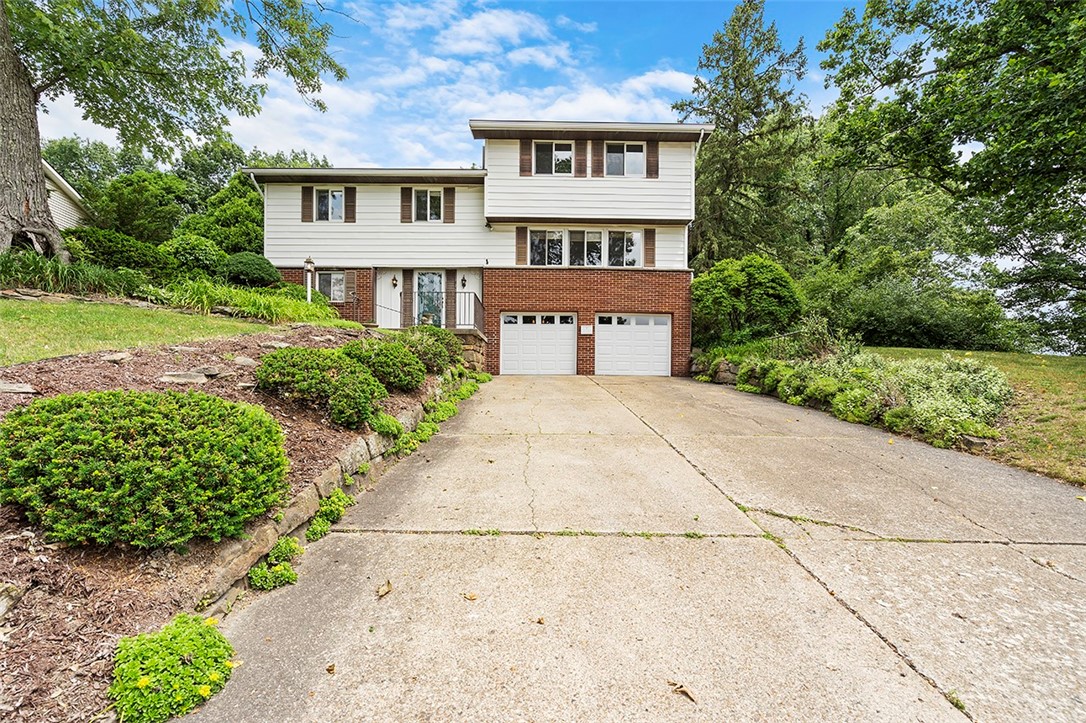 3004 Nottinghill Dr