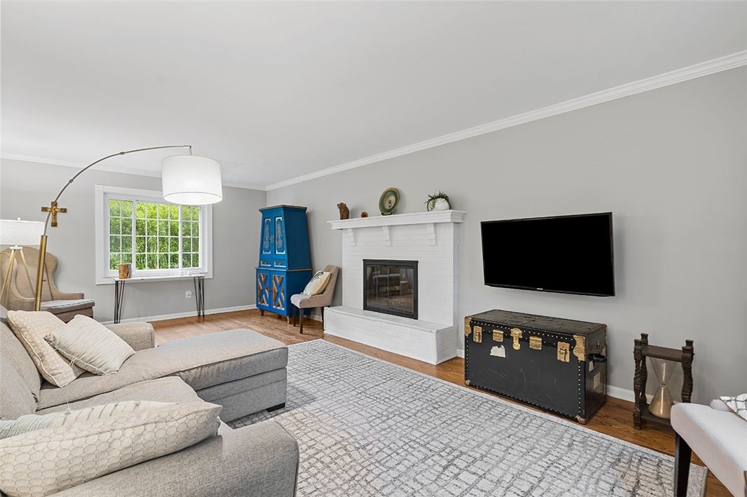 114 Hamilton Drive