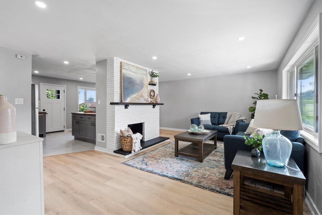 140 Magnolia St