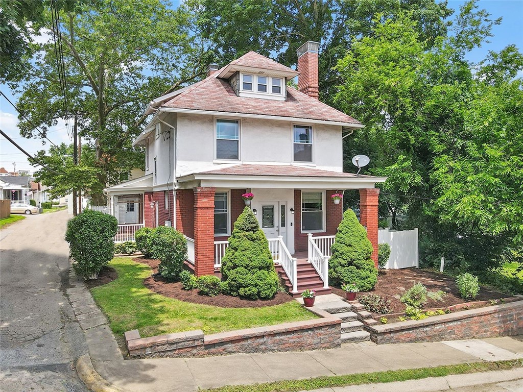 610 Vine Street