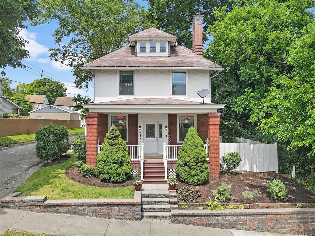 610 Vine Street