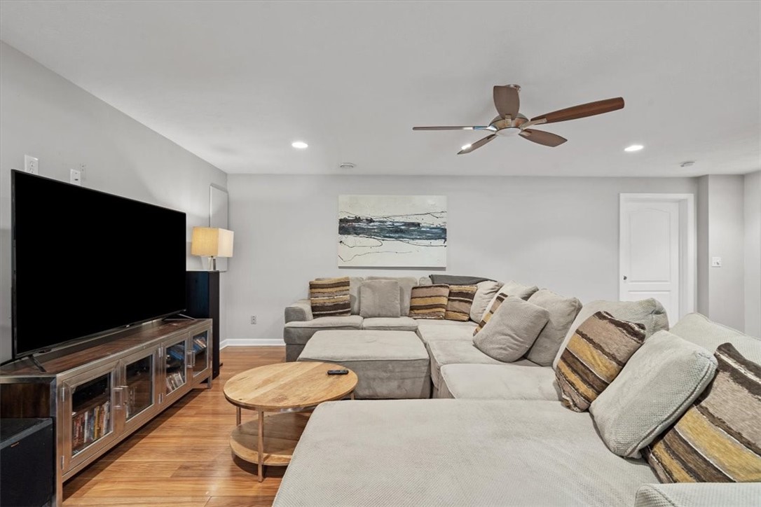 112 Brook Side Drive