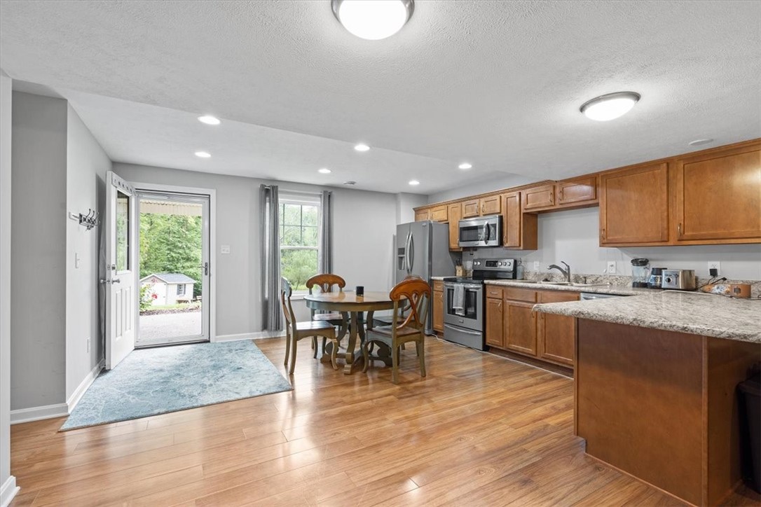 112 Brook Side Drive
