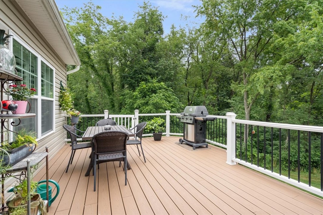 112 Brook Side Drive