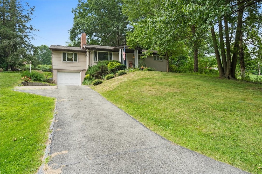 21 Ellen Dr