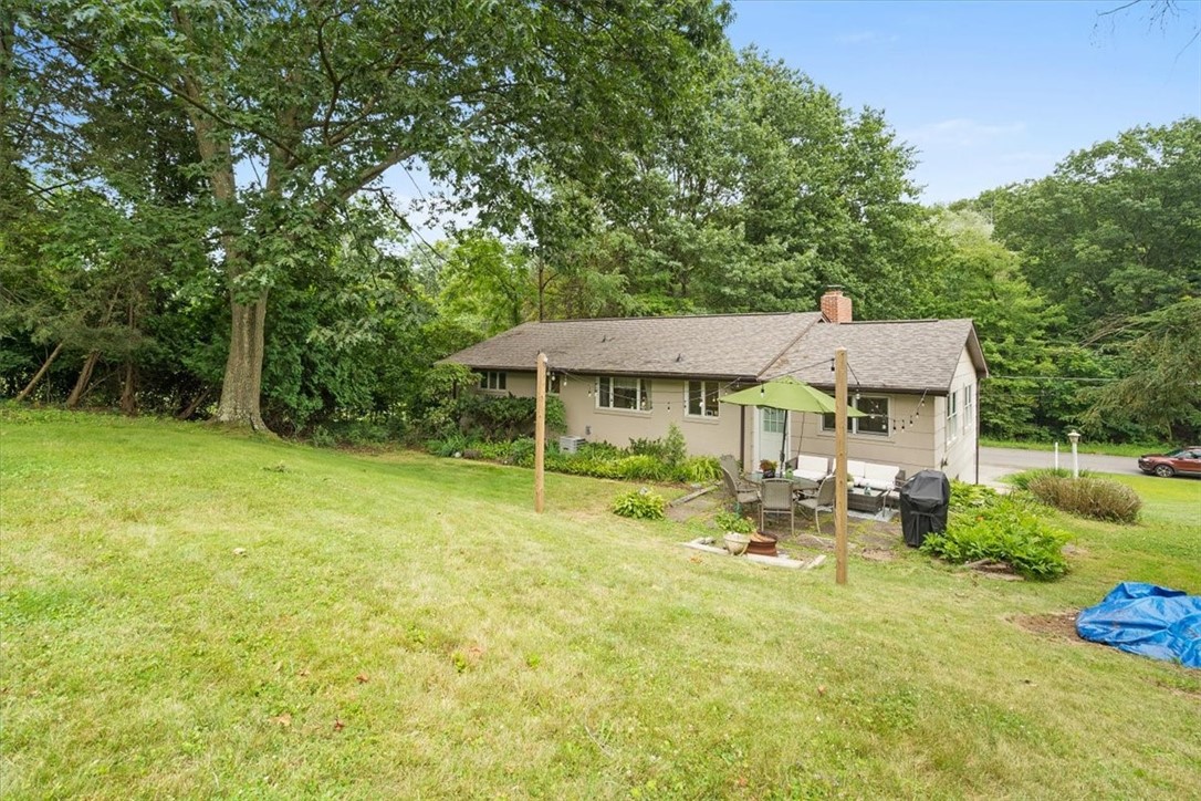 21 Ellen Dr