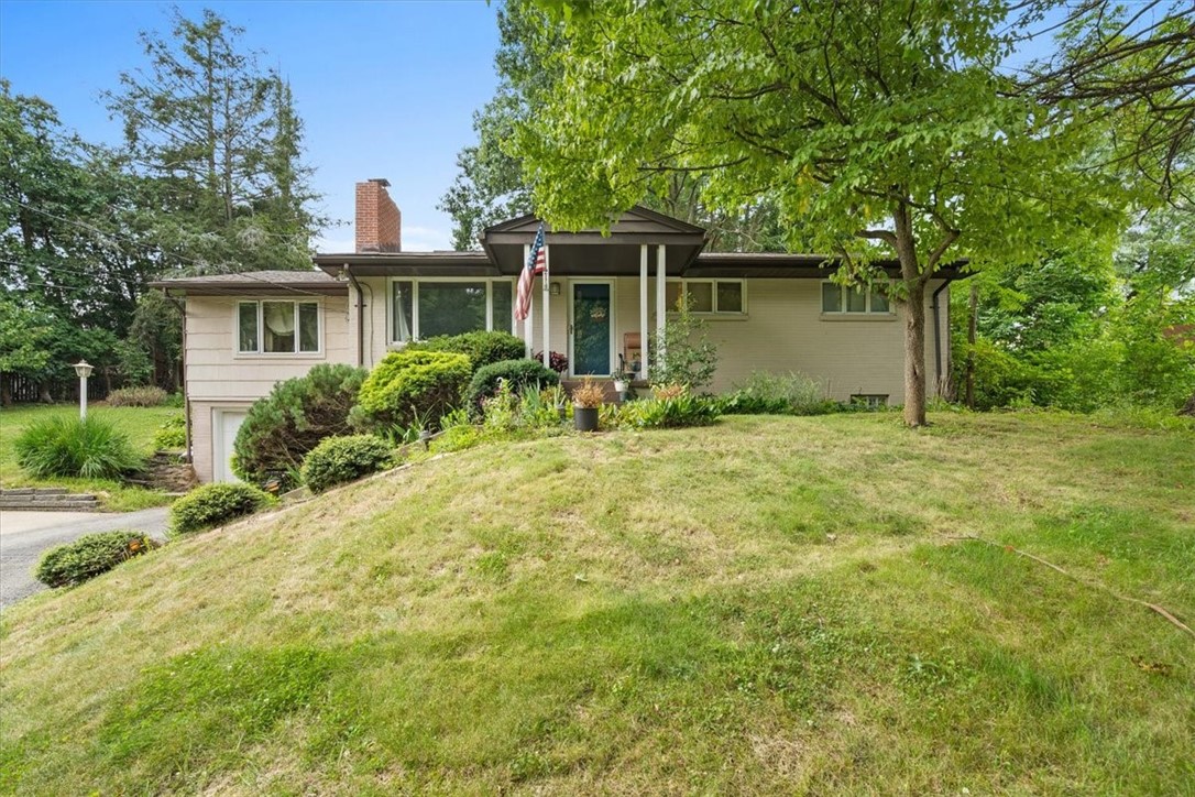 21 Ellen Dr