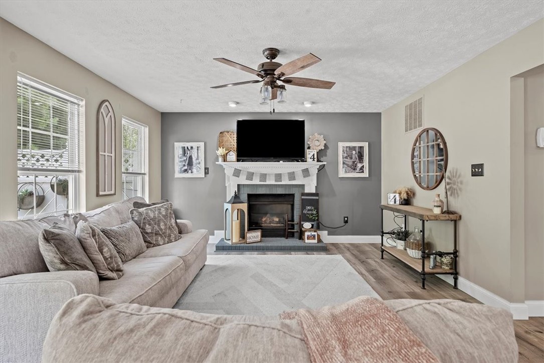 116 Buttonwood Drive