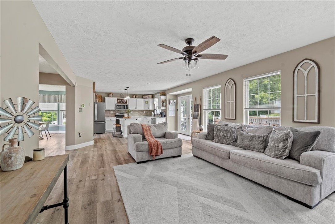 116 Buttonwood Drive