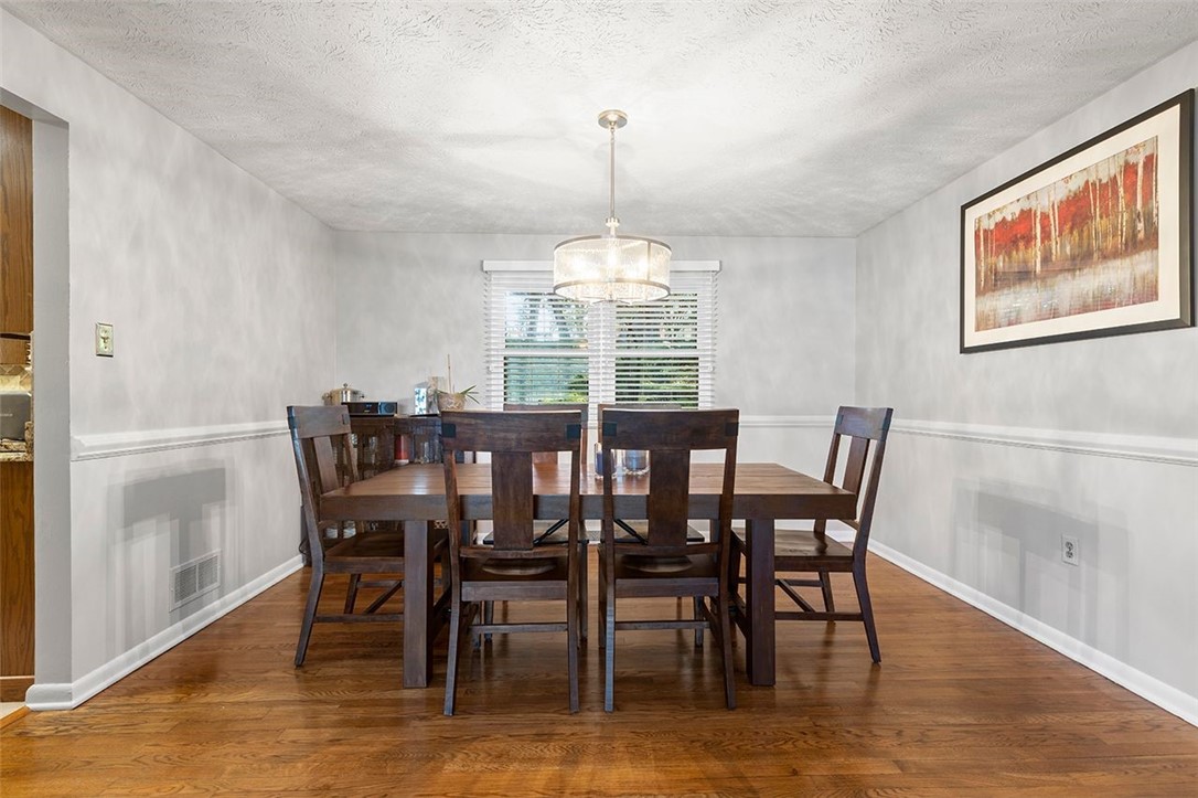 145 N Jamestown