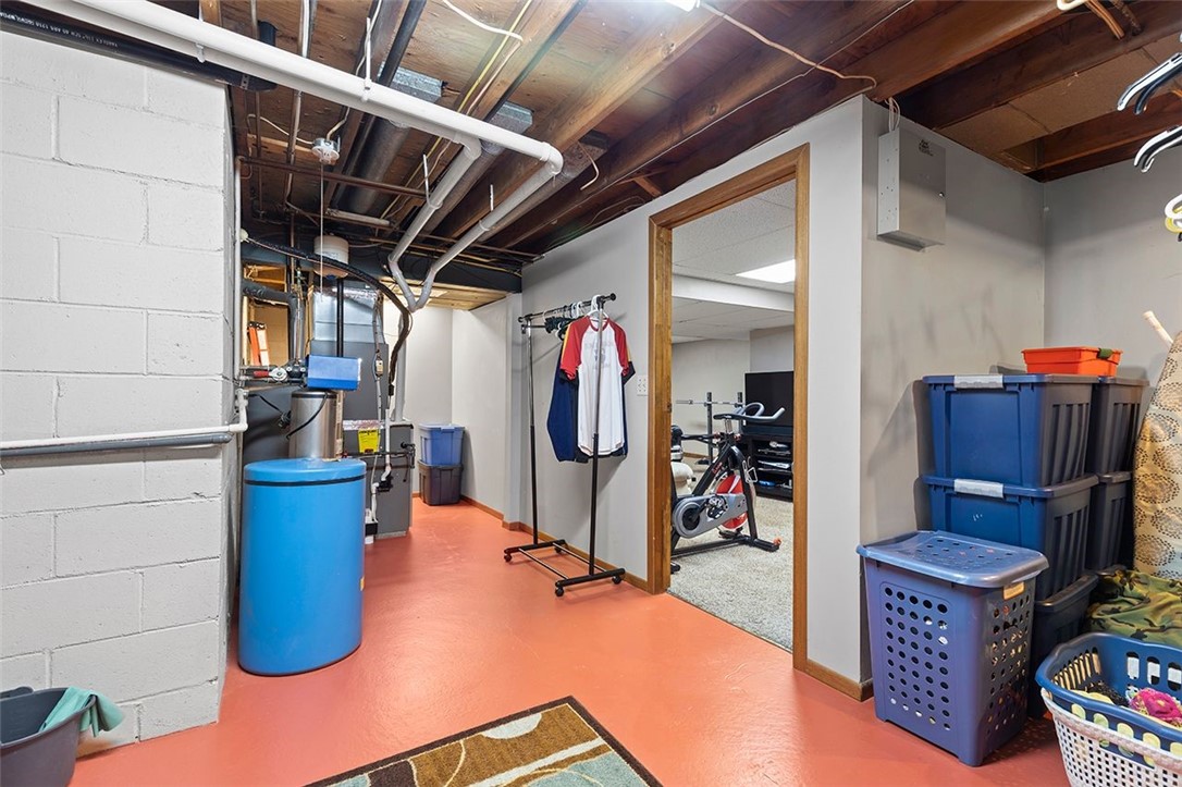 145 N Jamestown