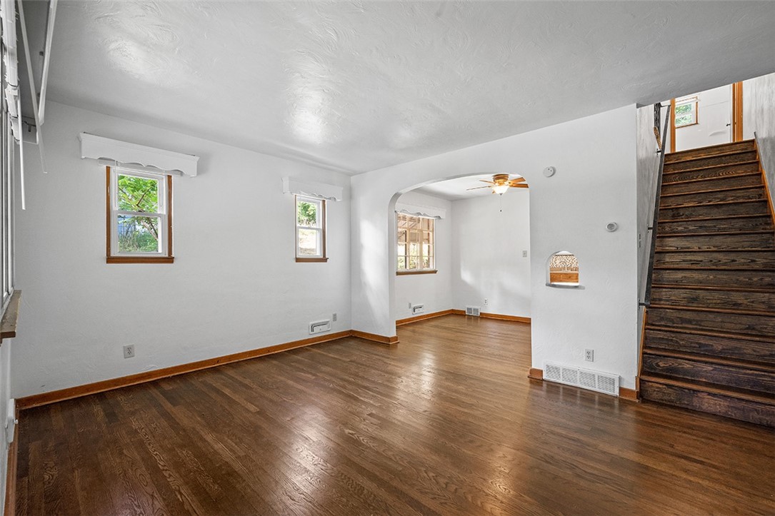 1434 Reuben St