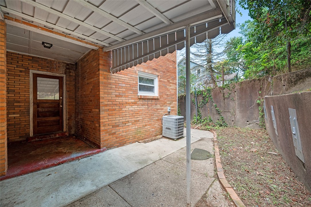 1434 Reuben St