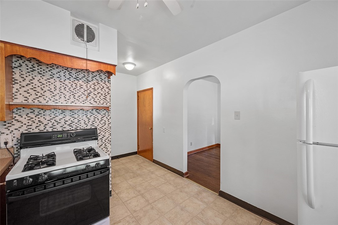 1434 Reuben St