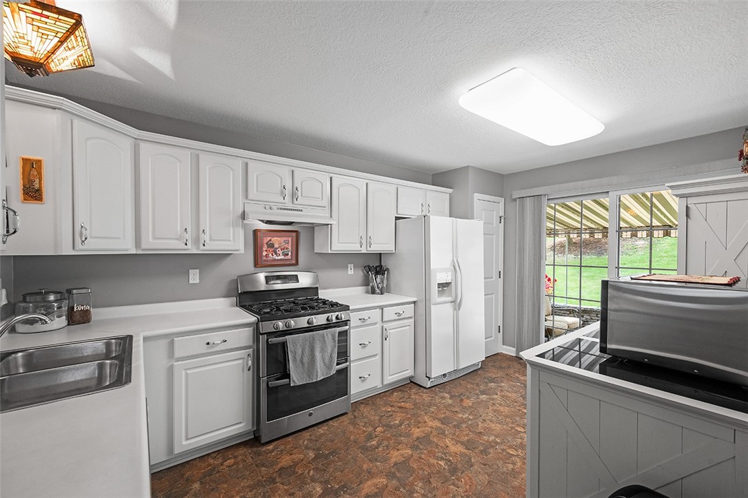 204 Woodcrest Dr