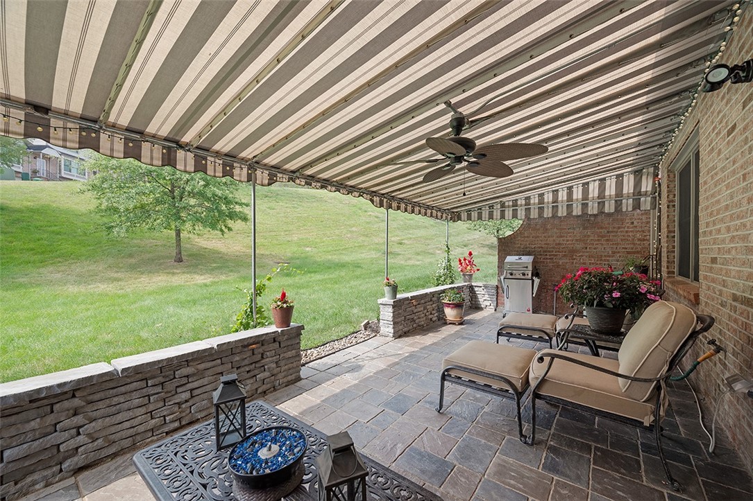 204 Woodcrest Dr