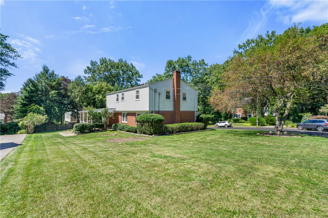 221 Dombey Dr