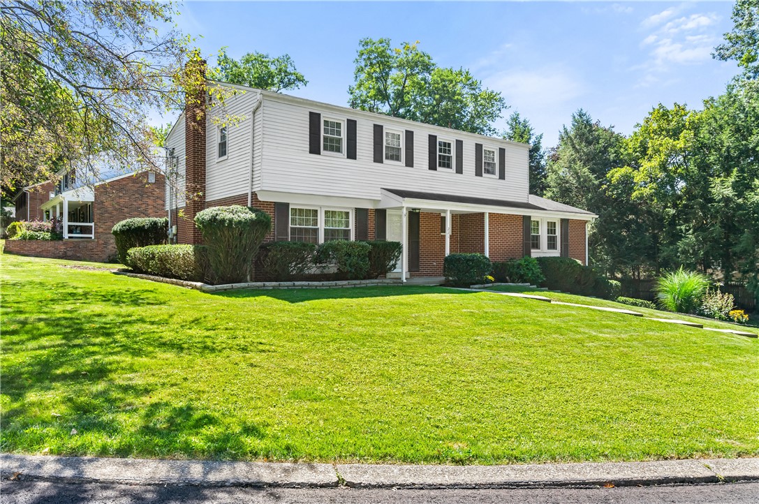 221 Dombey Dr
