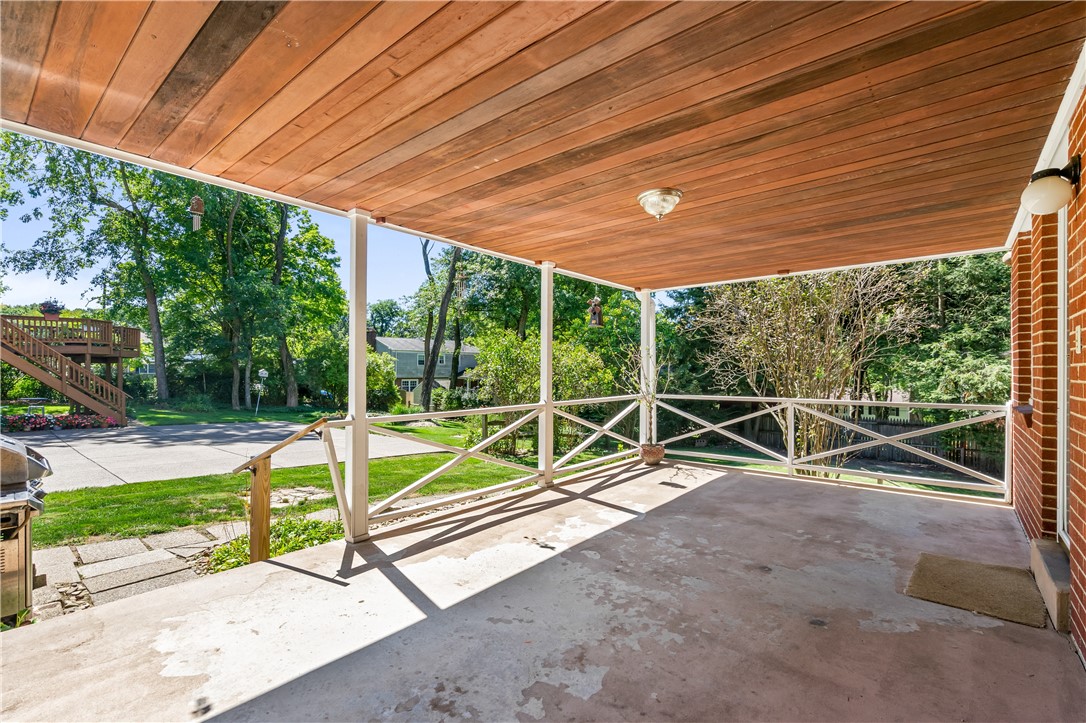 221 Dombey Dr