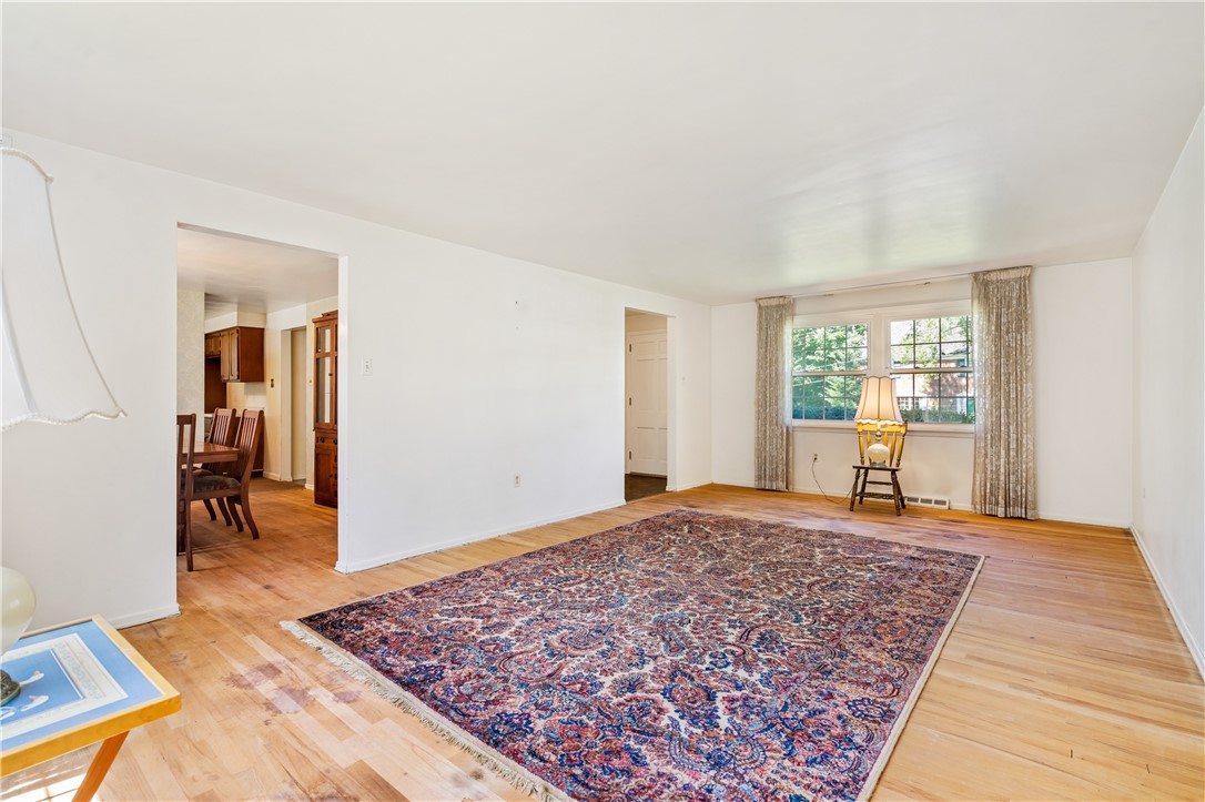 221 Dombey Dr