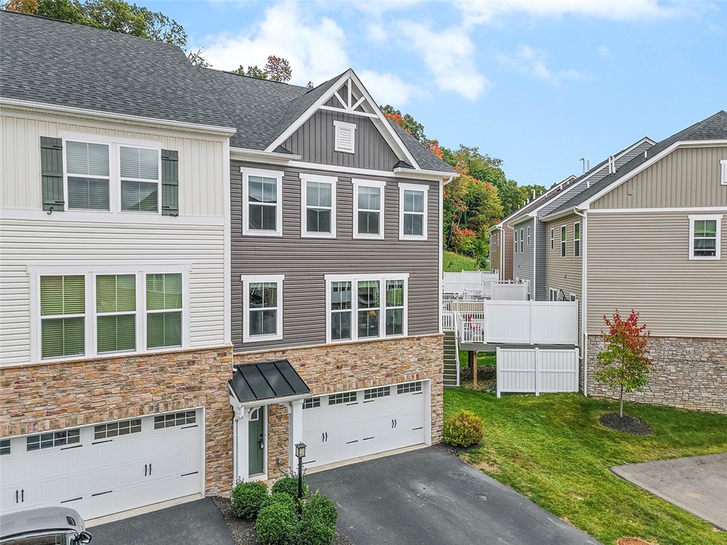 167 Curtis Ct