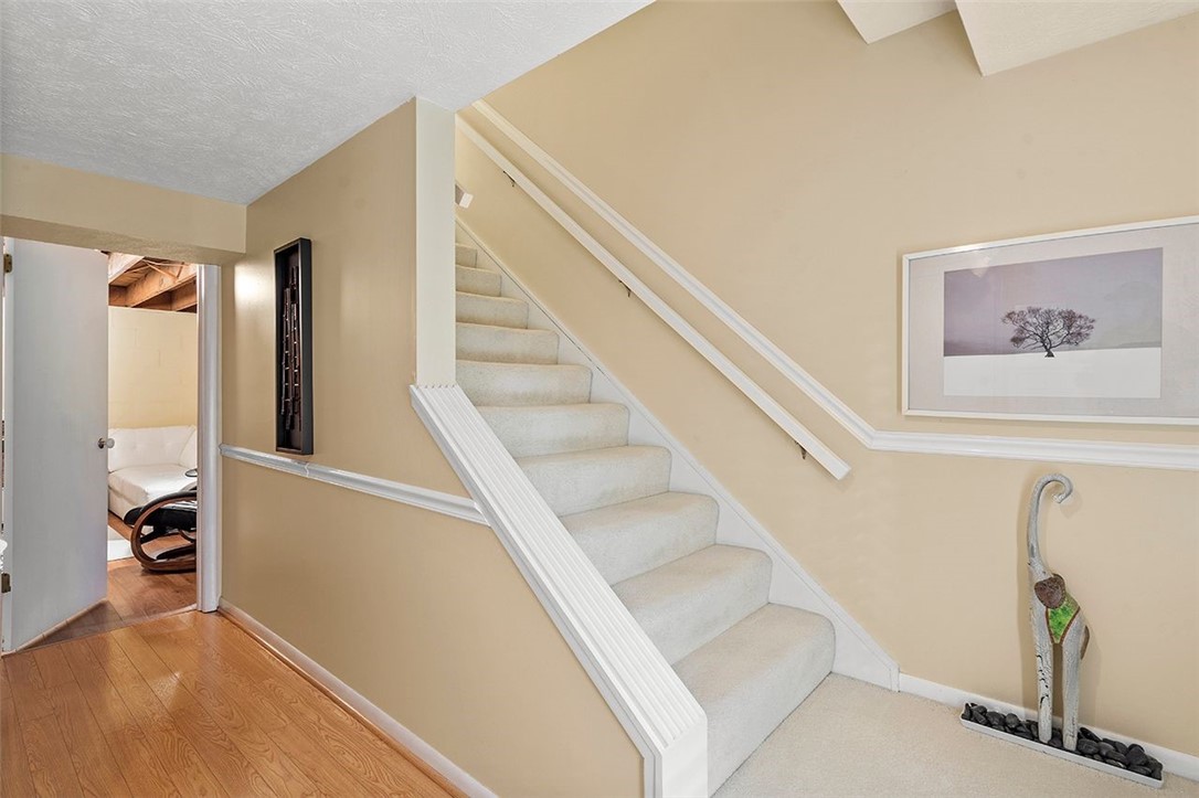 406 Springwater Court