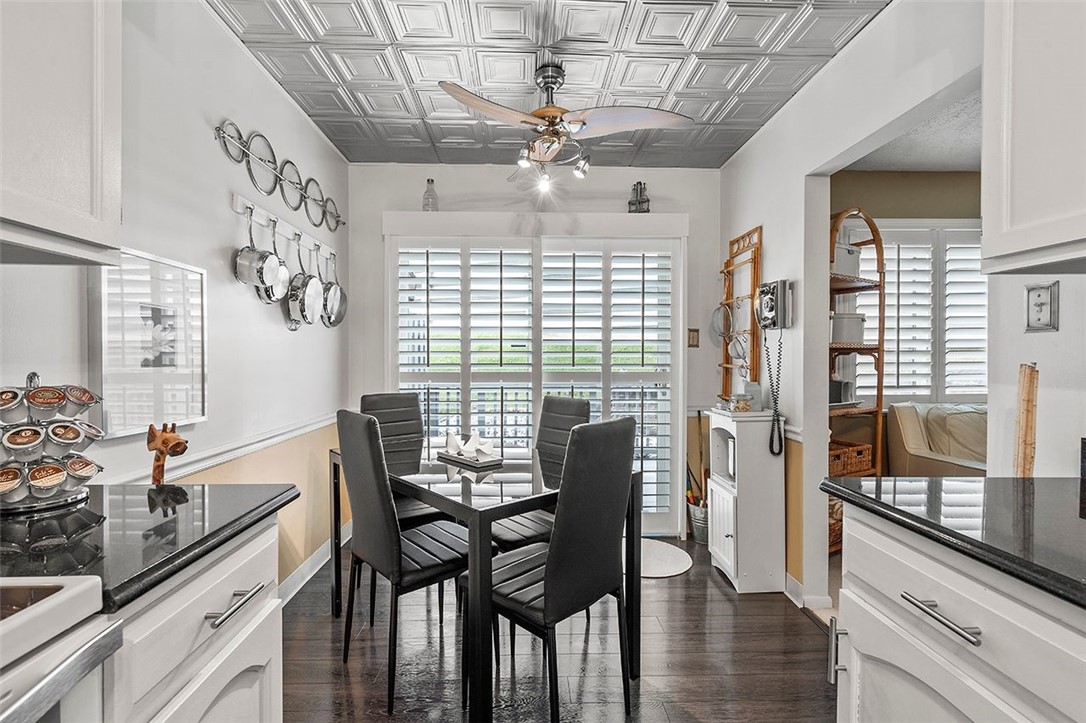 406 Springwater Court
