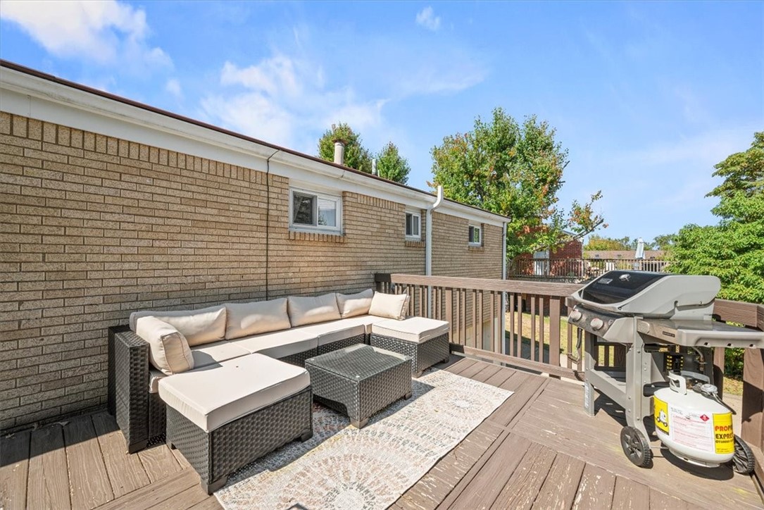33 Norfolk Drive