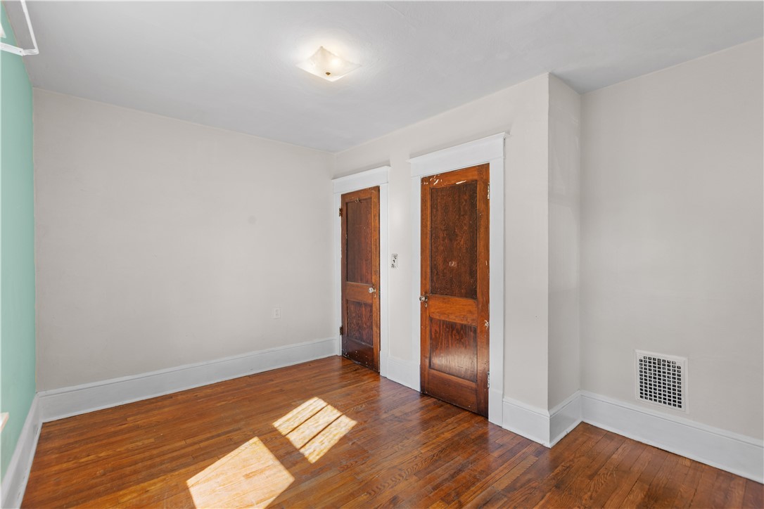 87 Wengler Ave