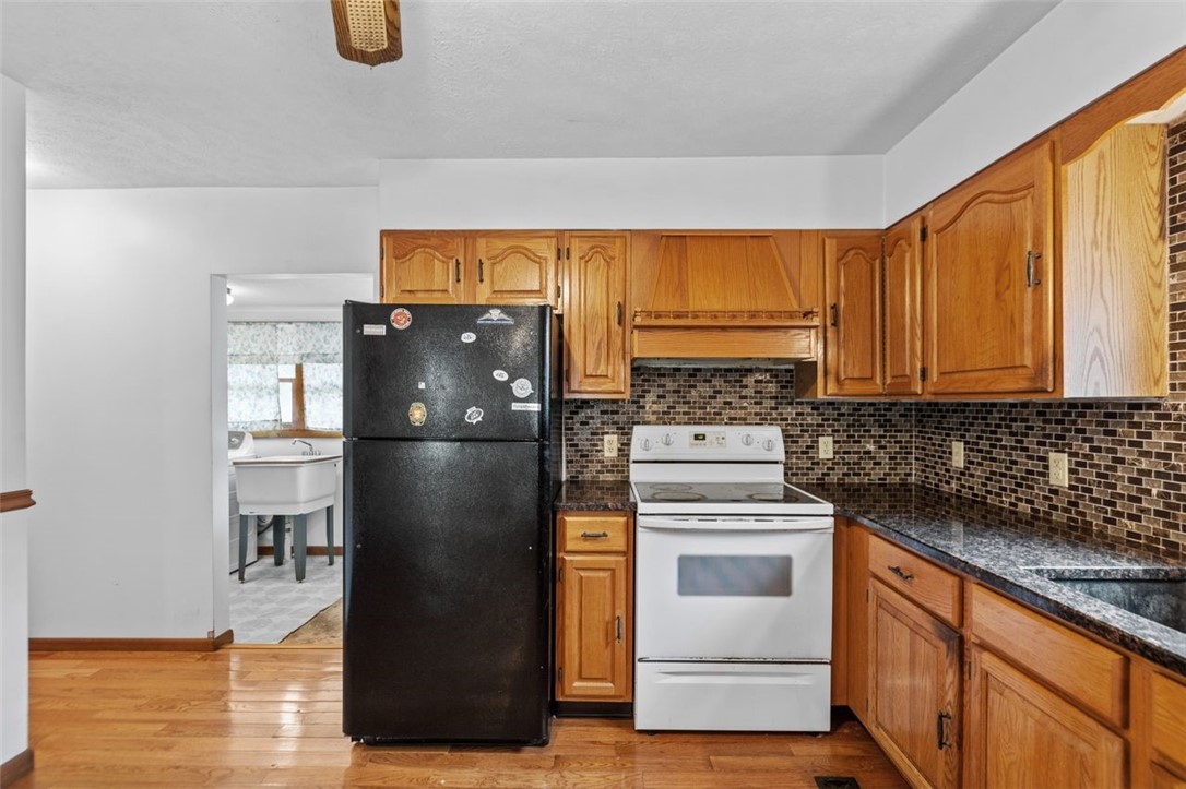 154 Cross Creek Road