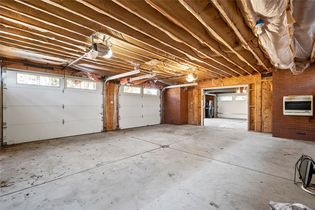 252 Geneva Drive