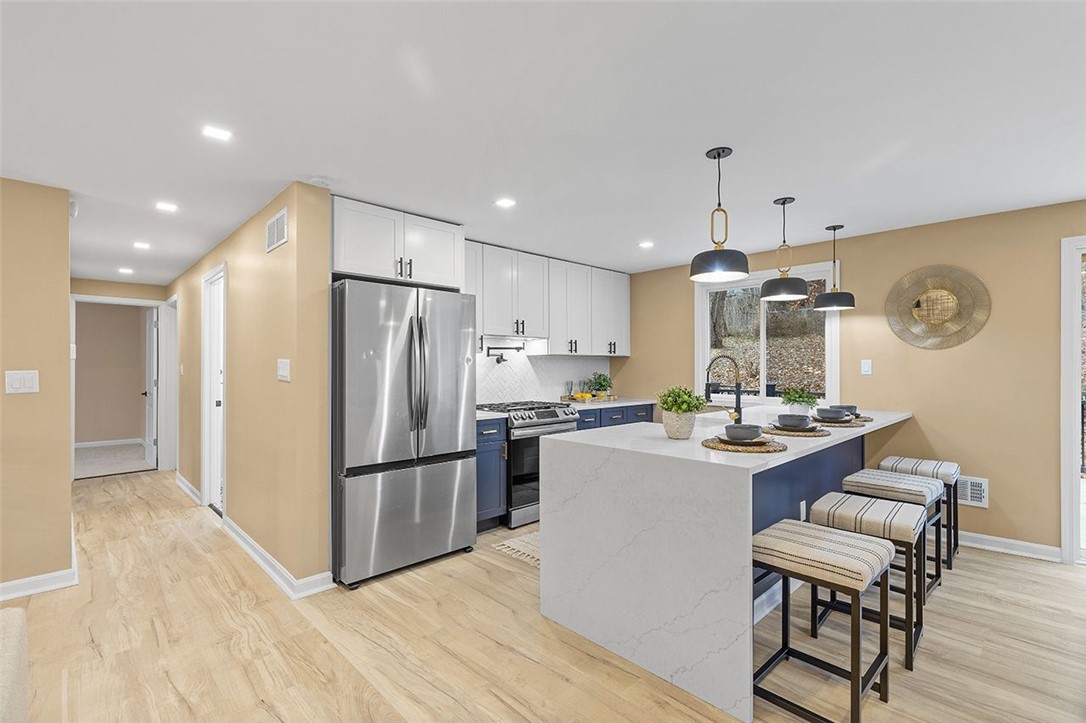 204 Sherwood Dr