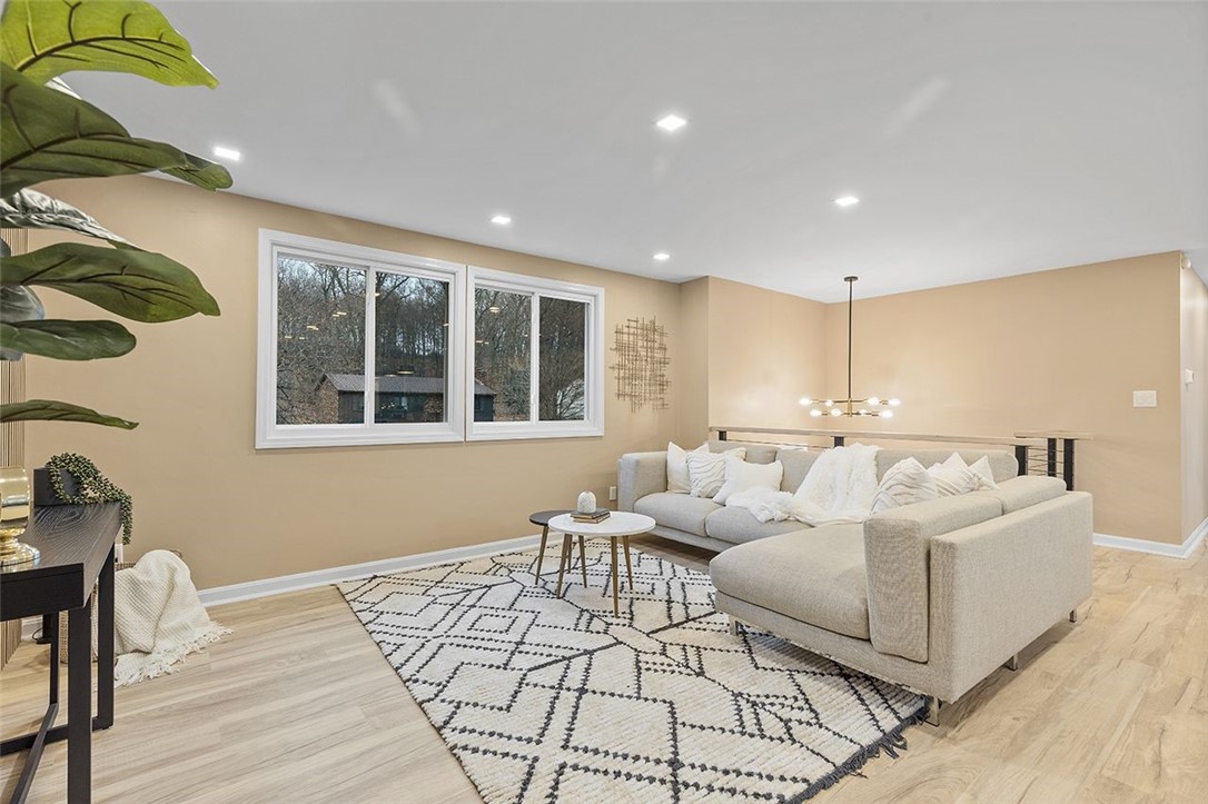 204 Sherwood Dr