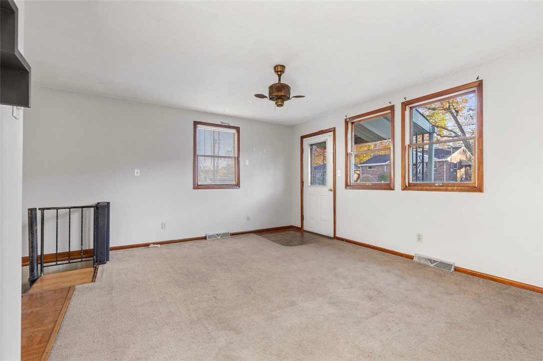 1227 Mccabe Ave