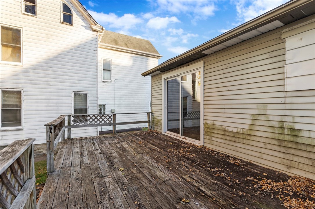 1227 Mccabe Ave