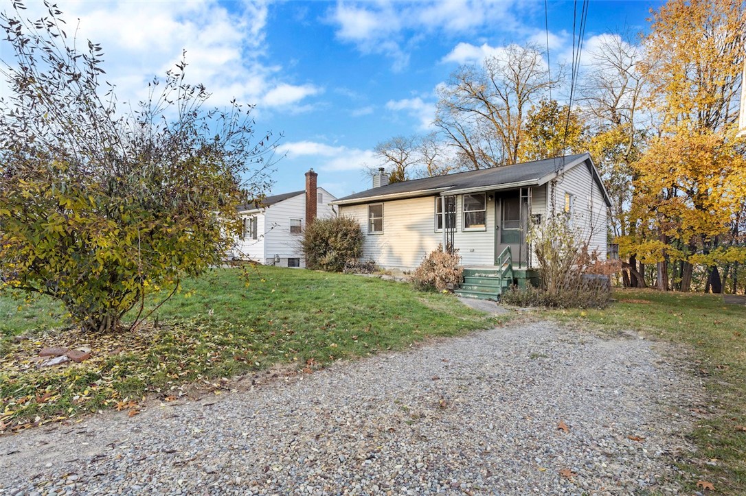 1227 Mccabe Ave