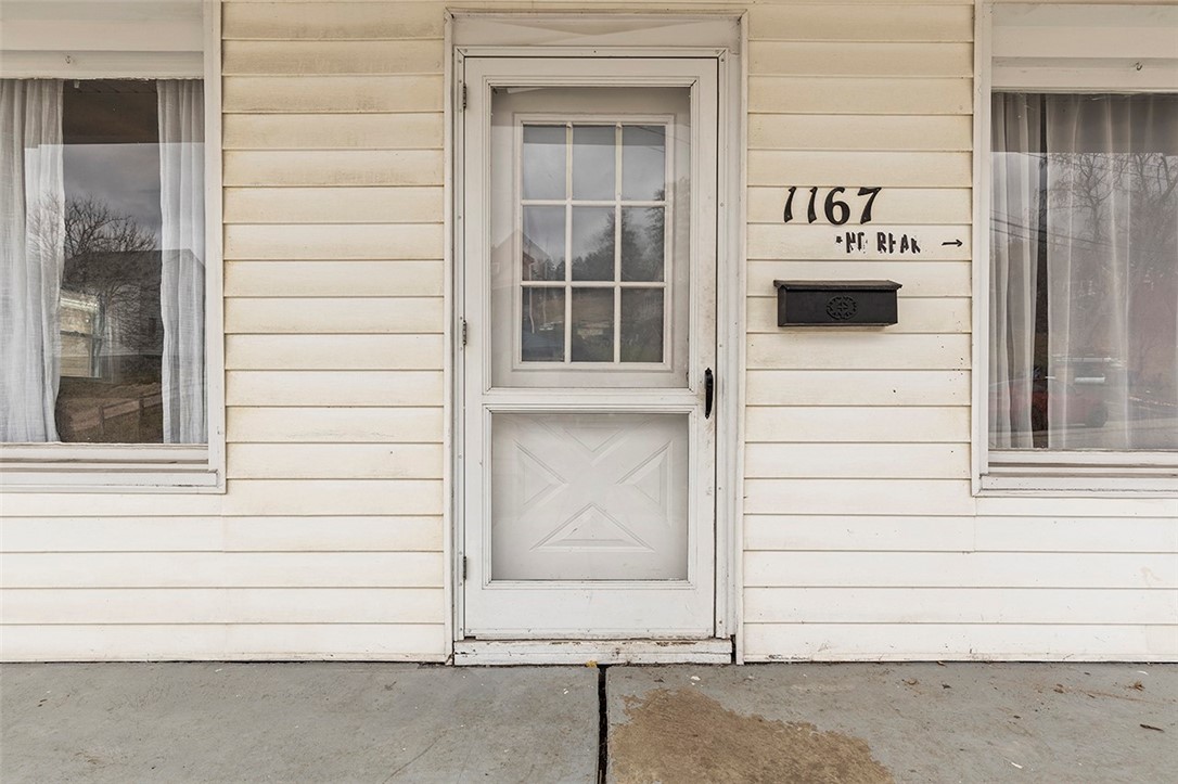 1167 Thomas Ave