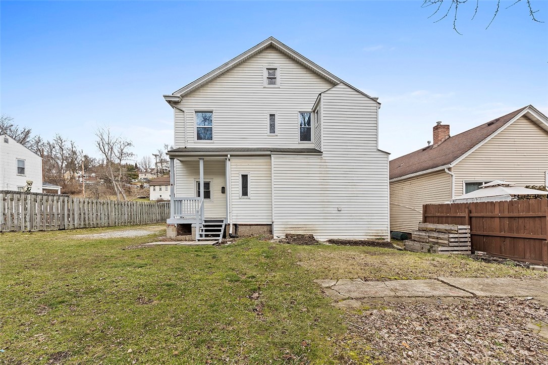 1167 Thomas Ave