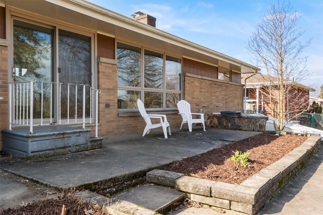 409 Amherst Ave