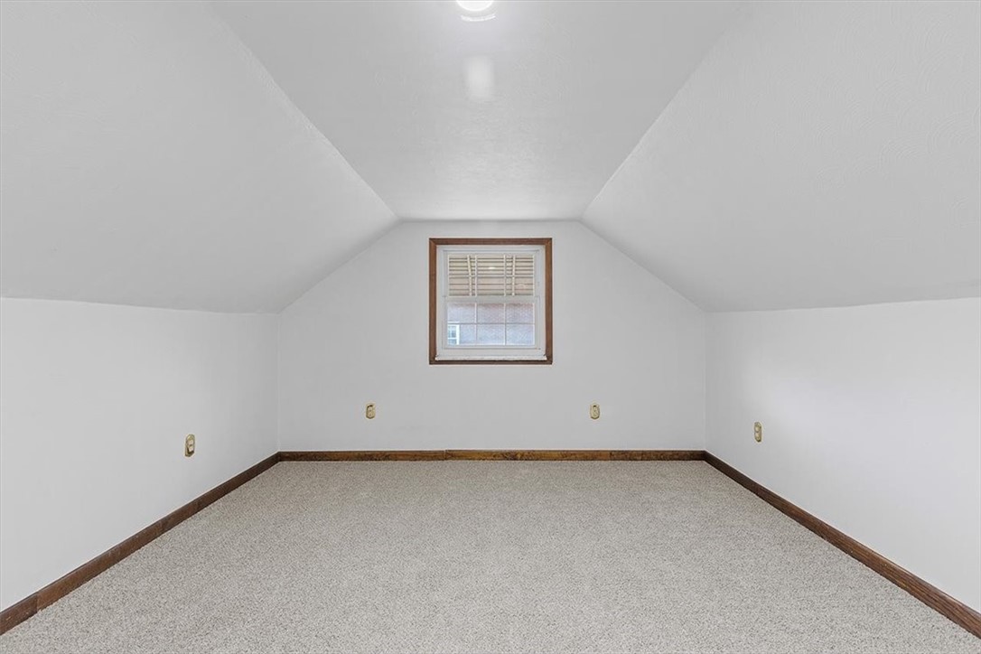 921 Fidelity Dr
