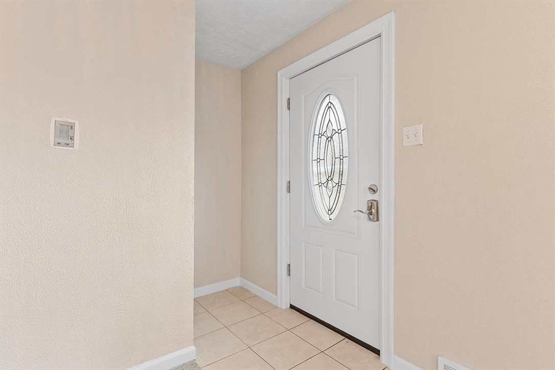 921 Fidelity Dr