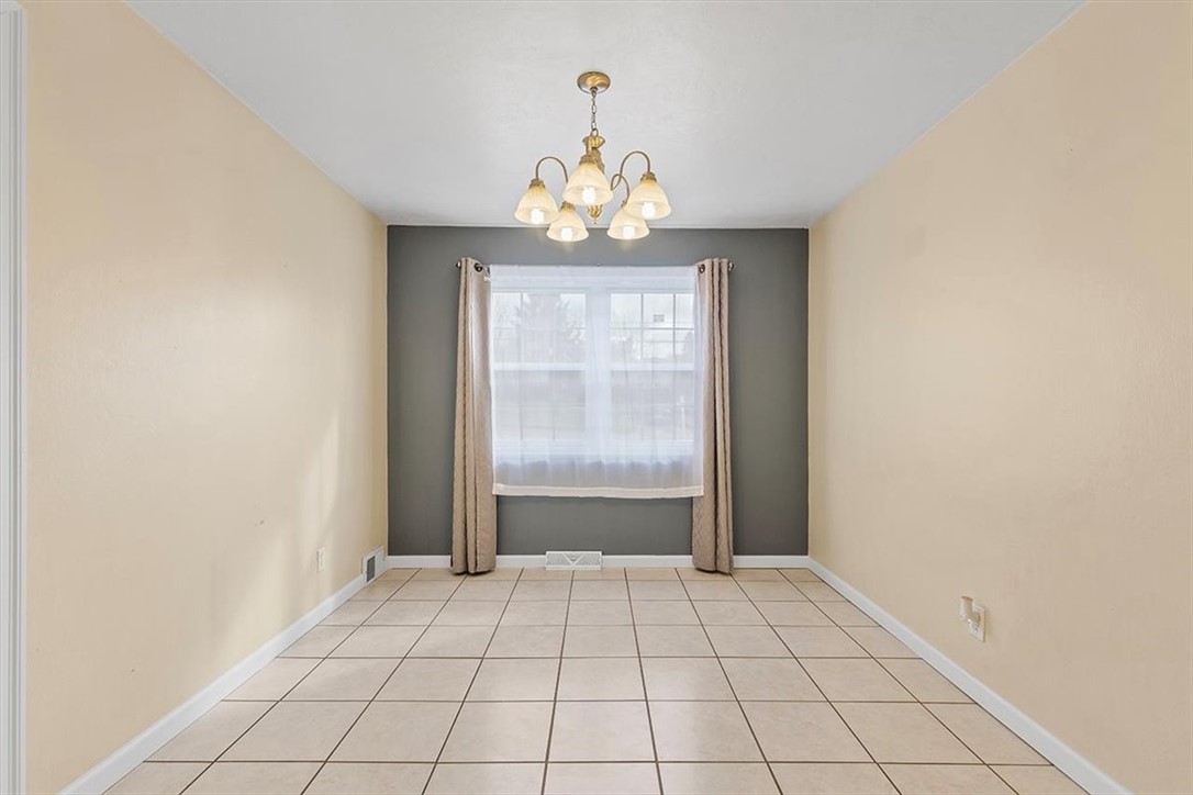 921 Fidelity Dr