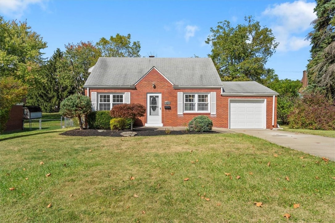 921 Fidelity Dr