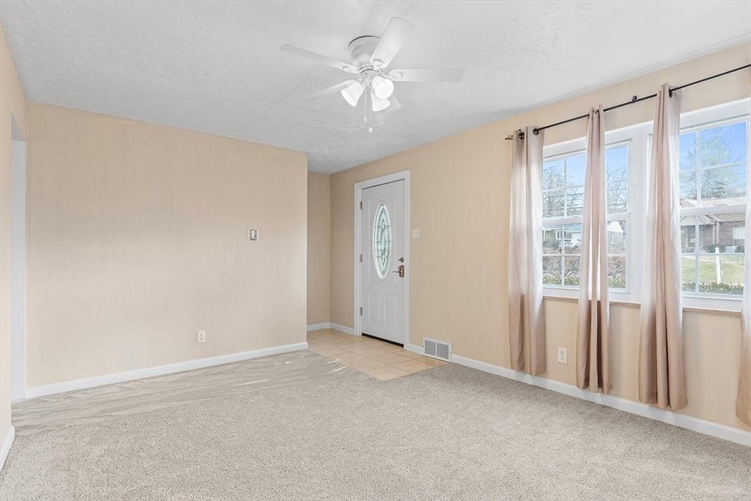 921 Fidelity Dr
