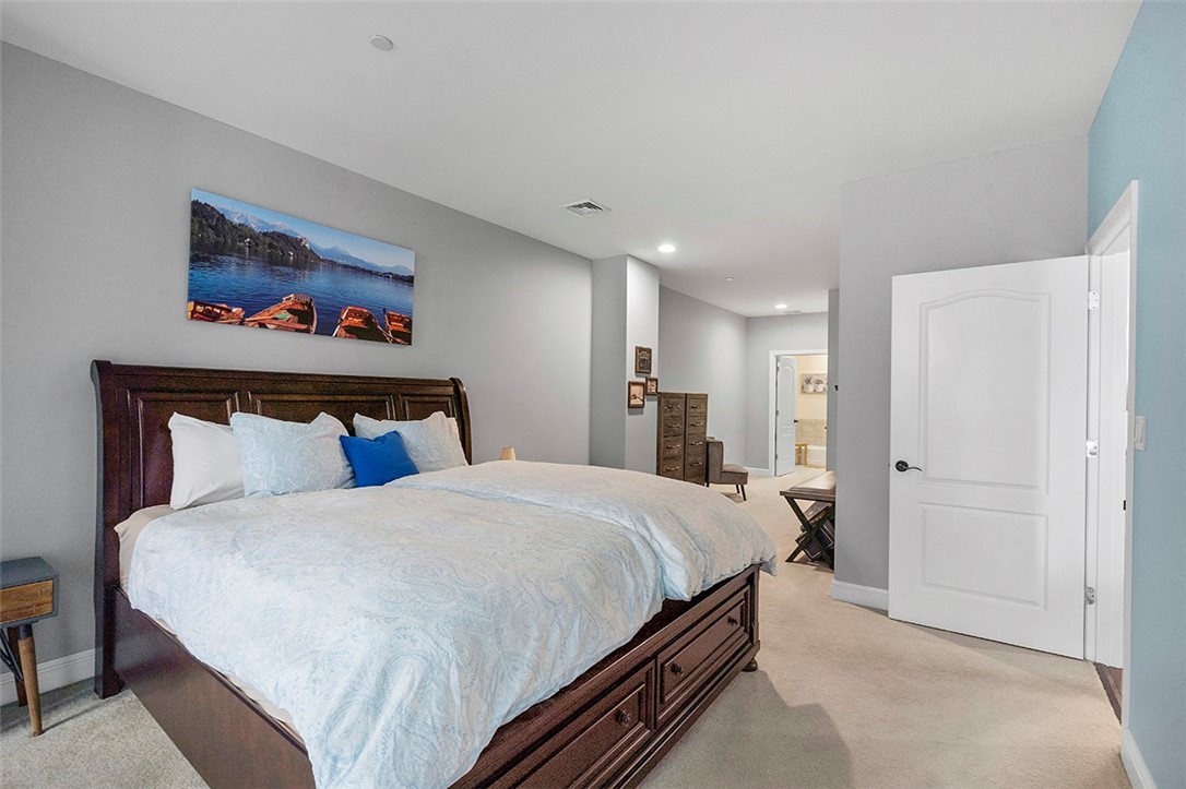 151 Fort Pitt Blvd 606